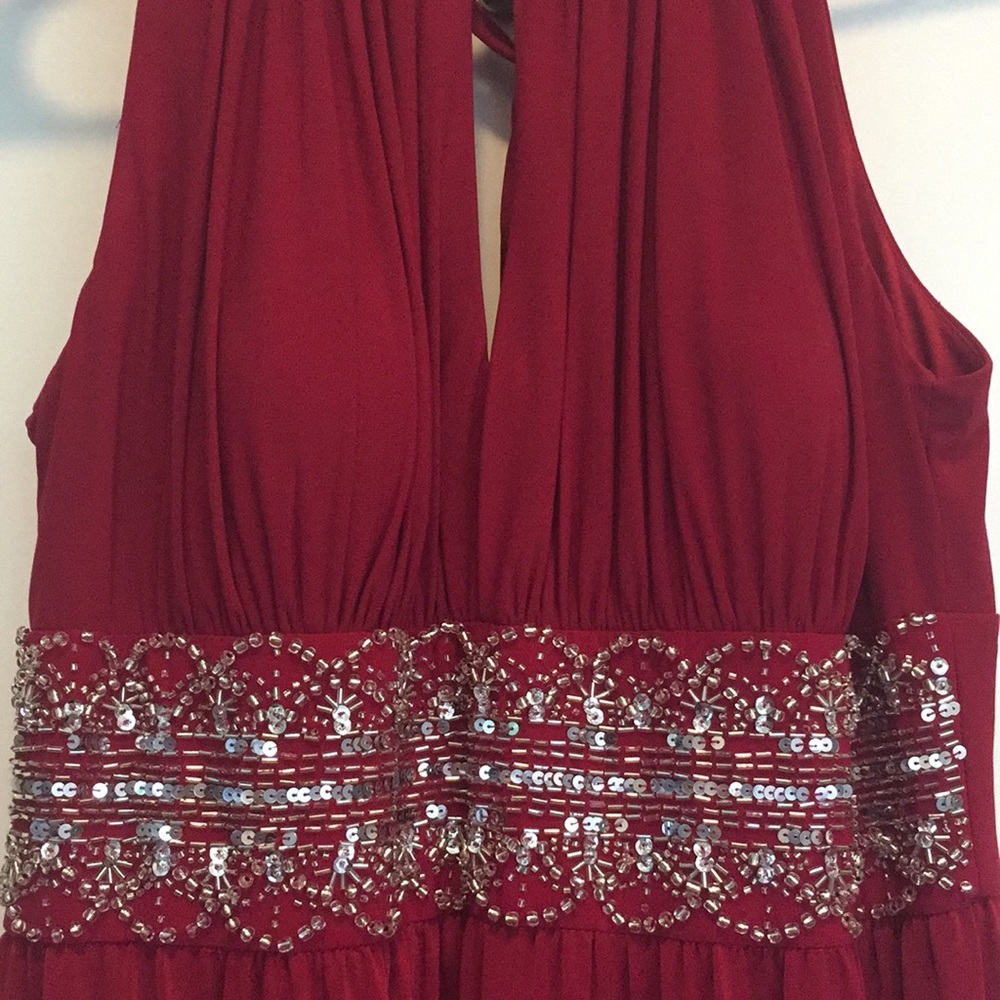 Dress - Picture 3 of 4